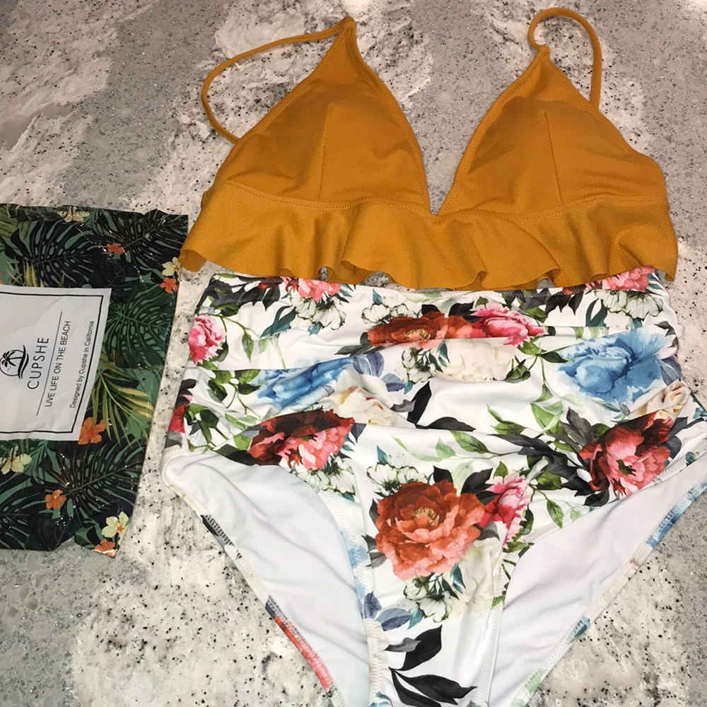 CUPSHE Bikini - High Waisted